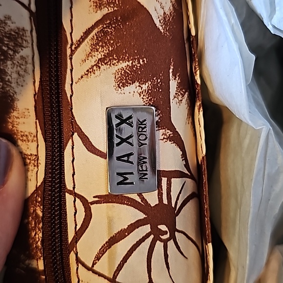 STUNNING MAXX NEW YORK ORANGE LEATHER HOBO SHOULDER BAG - Picture 6 of 12